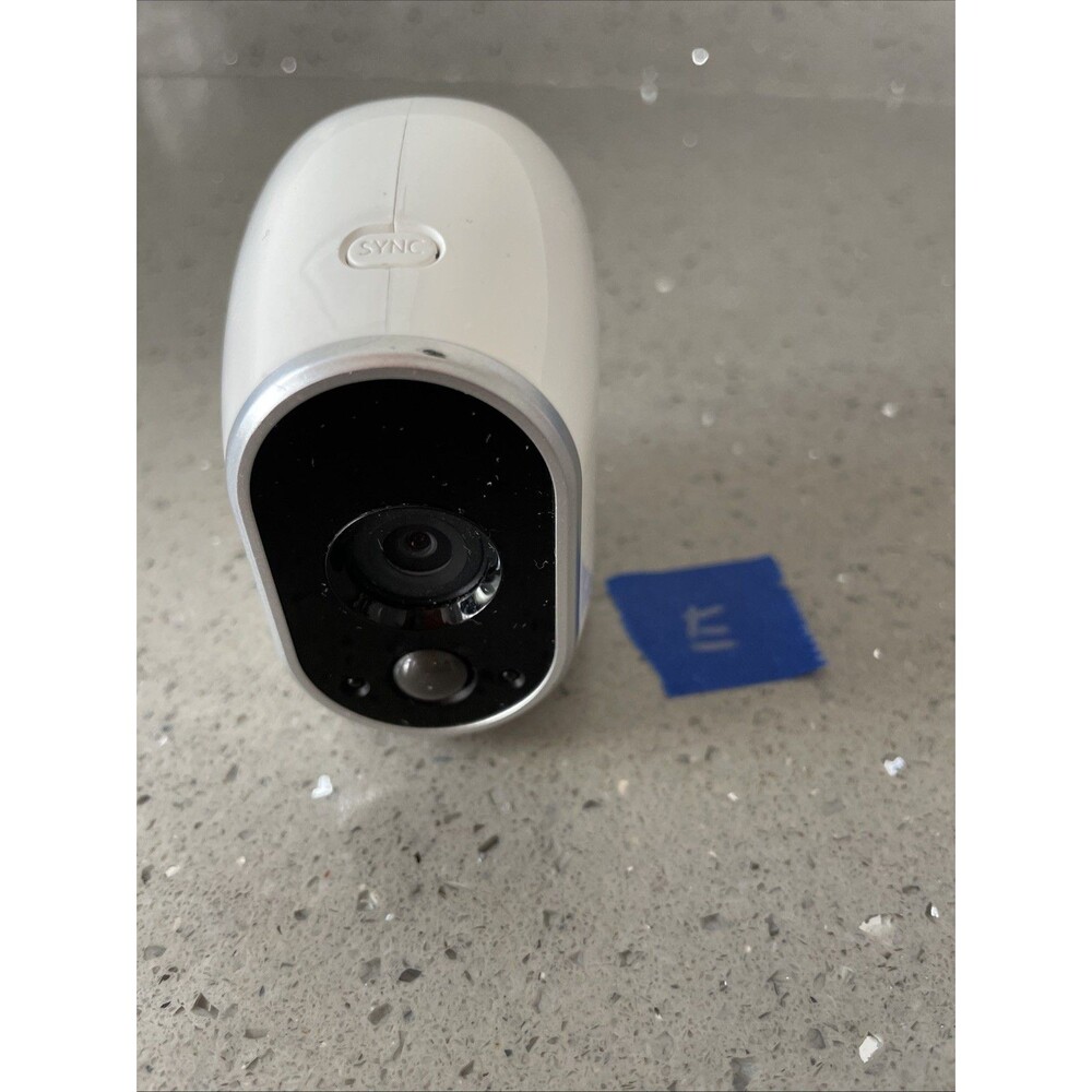 (M) Arlo NETGEAR VMC3030 HD Security Camera Magnetic
